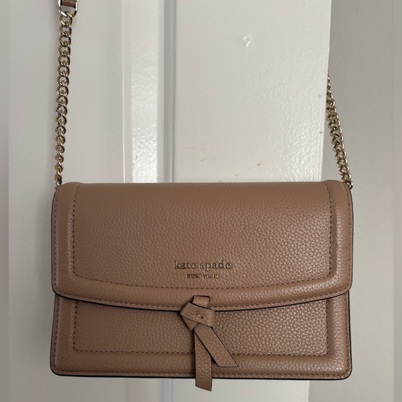 kate spade Handbags - Kate Spade Crossbody Bag - Adjustable Chain Strap - Brown Pebbled Leather - NWOT